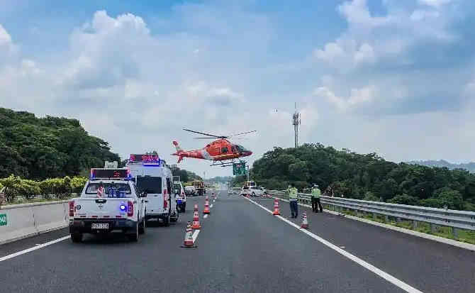 秭归高速公路汽车救援案例